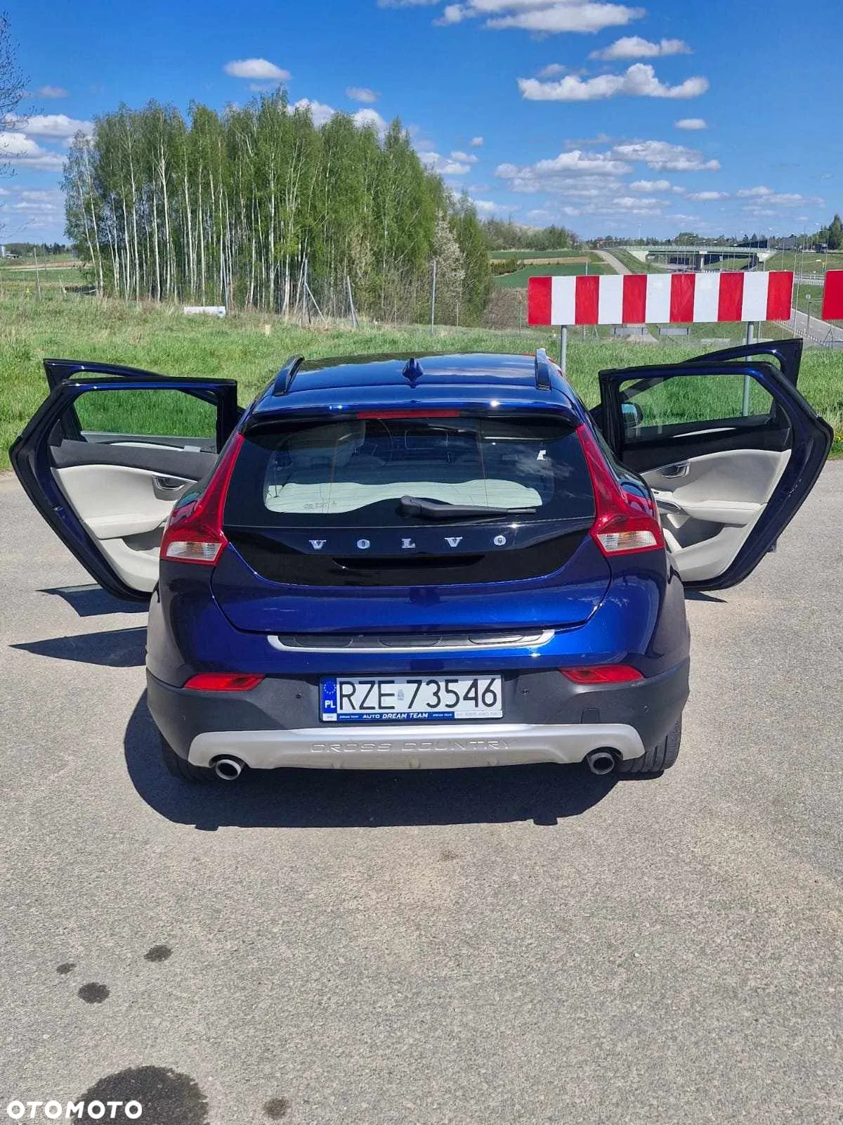 Volvo V40 D3 Drive-E Ocean Race - 6