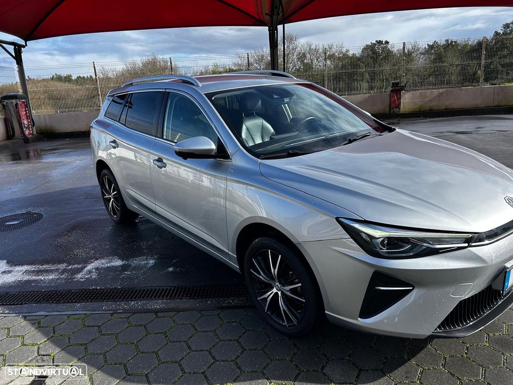 MG MG5 5 Standard Luxury - 4