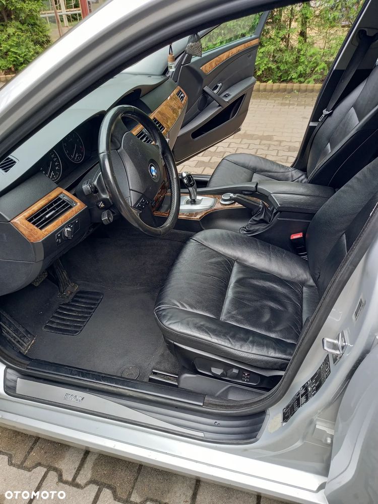 BMW Seria 5 530i - 17