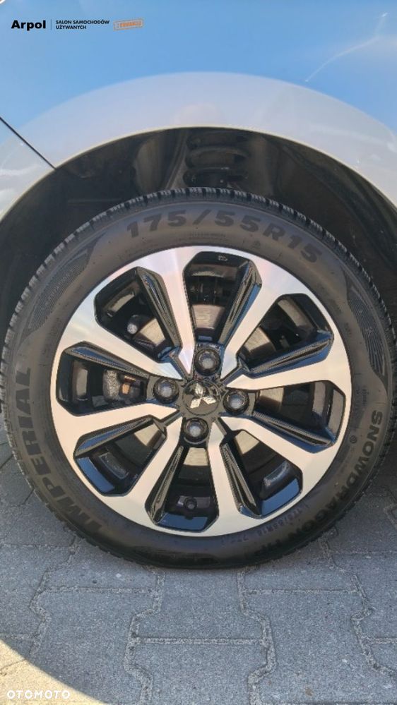 Mitsubishi Space Star 1.2 AS&G Instyle CVT - 31