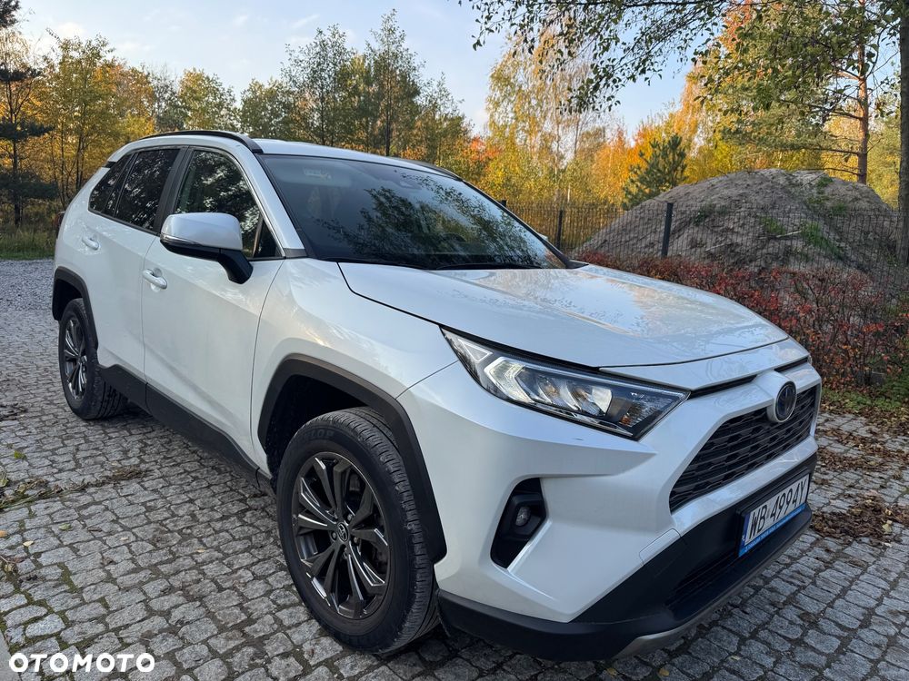 Toyota Rav4 2023 photo 3