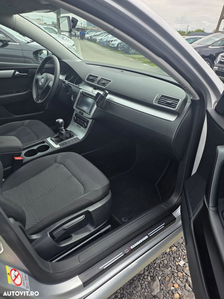 Volkswagen Passat - 7