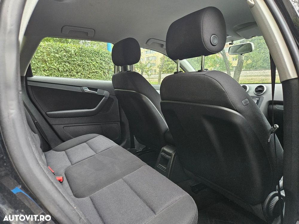 Audi A3 1.2 TFSI Sportback S tronic Attraction - 8