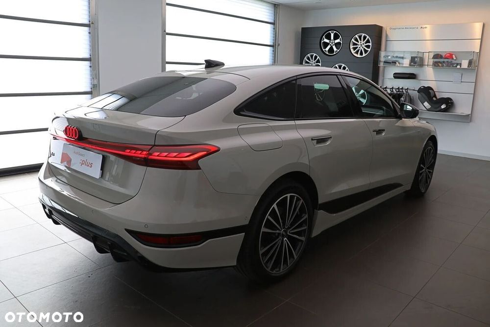 Audi A6 Sportback e-tron - 12