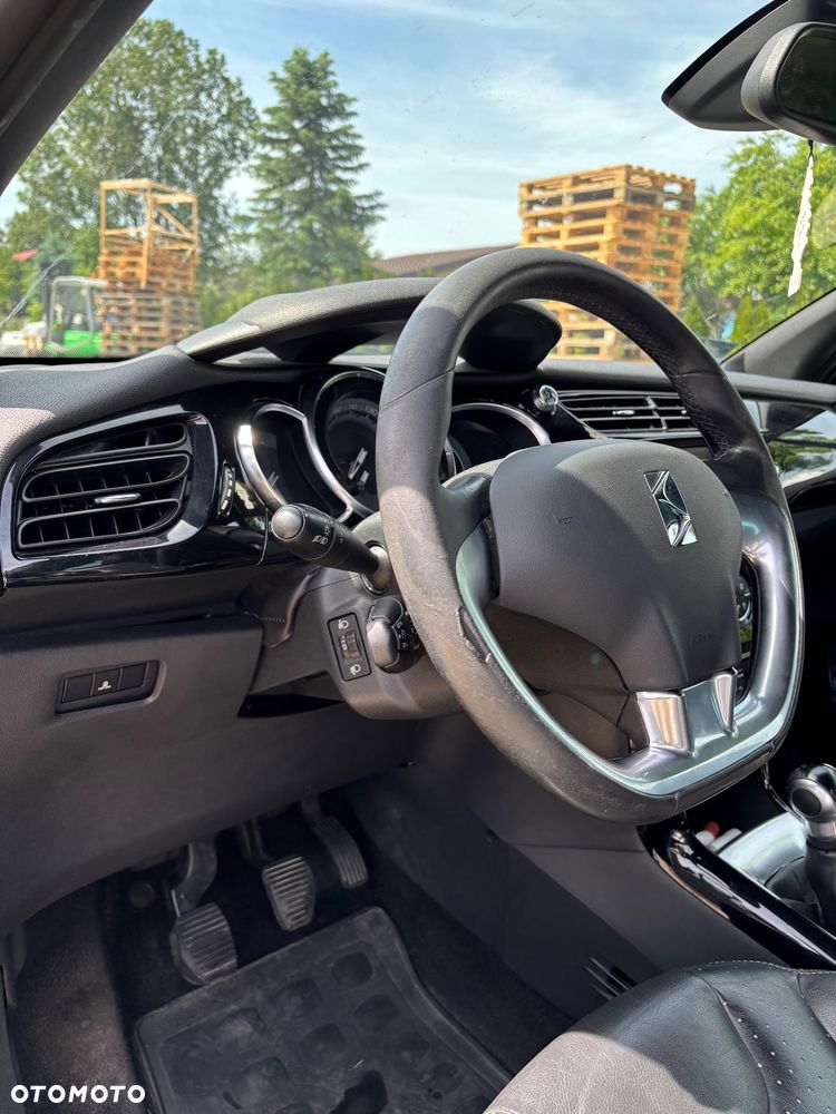 Citroën DS3 1.6 HDi SoChic - 25