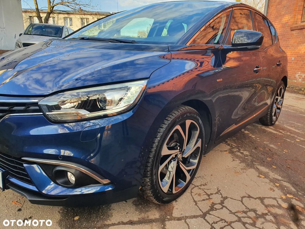 Renault Scenic 1.3 TCe FAP Intens - 8