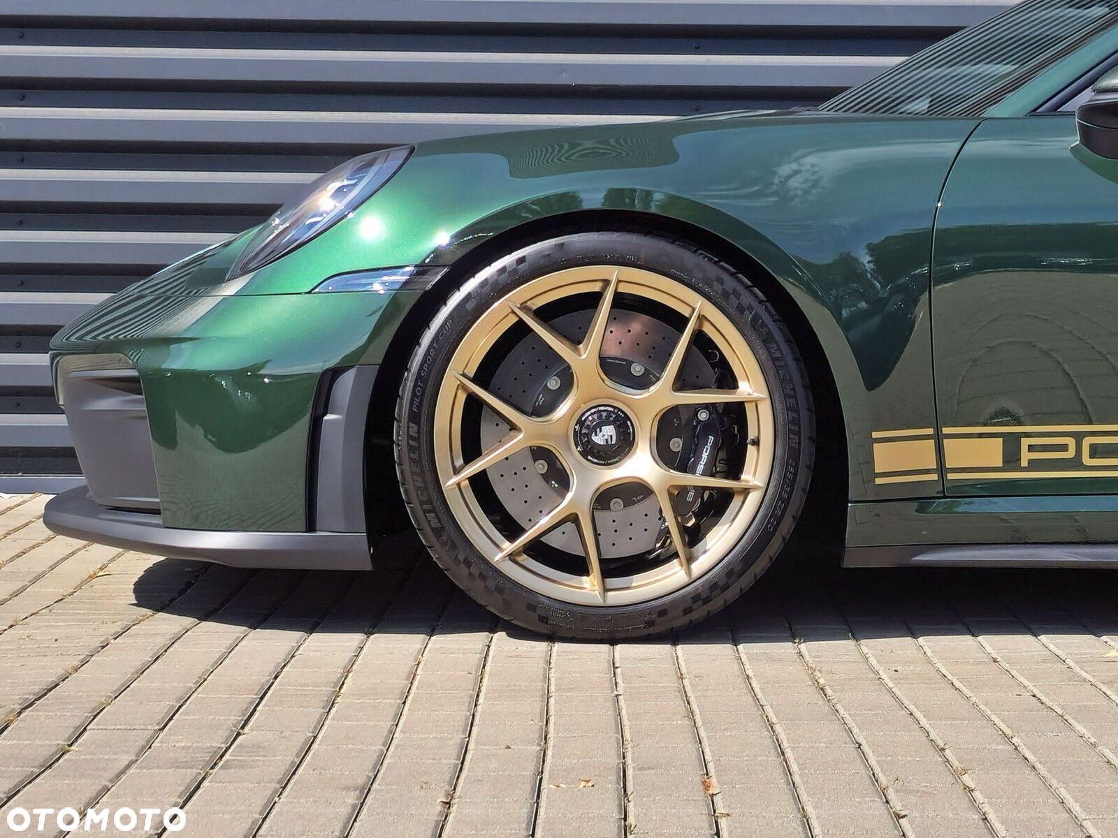 Porsche 911 - 8