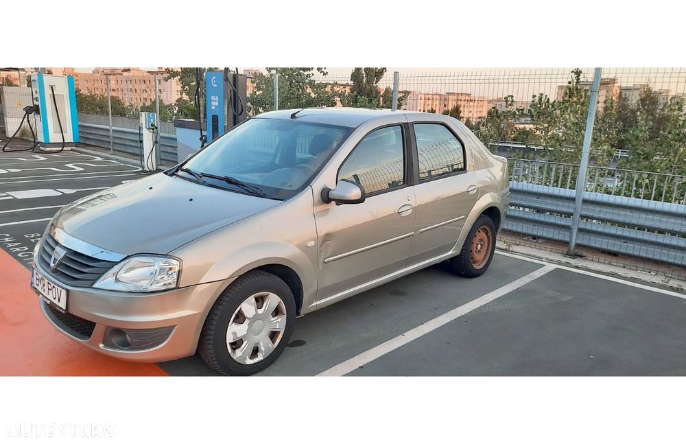 Dacia Logan 1.4 MPI Laureate - 4