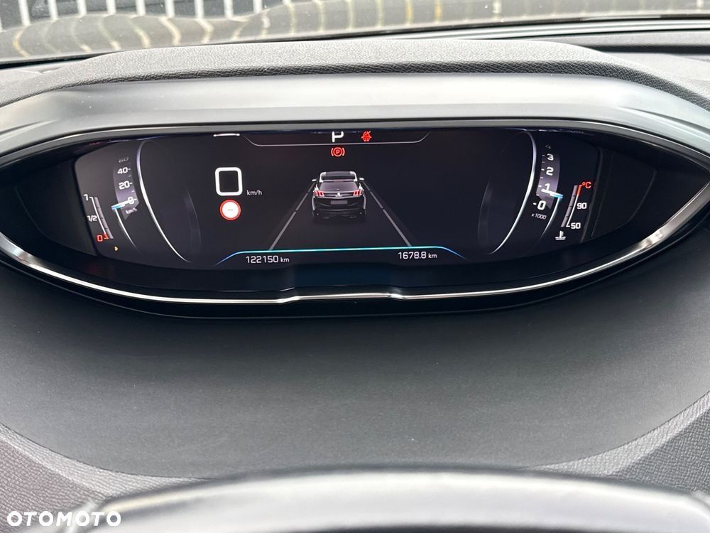Peugeot 3008 1.5 BlueHDi Allure Pack S&S EAT8 - 31