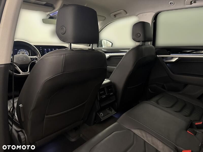 Volkswagen Touareg 3.0 V6 TDI SCR 4Mot Elegance - 18