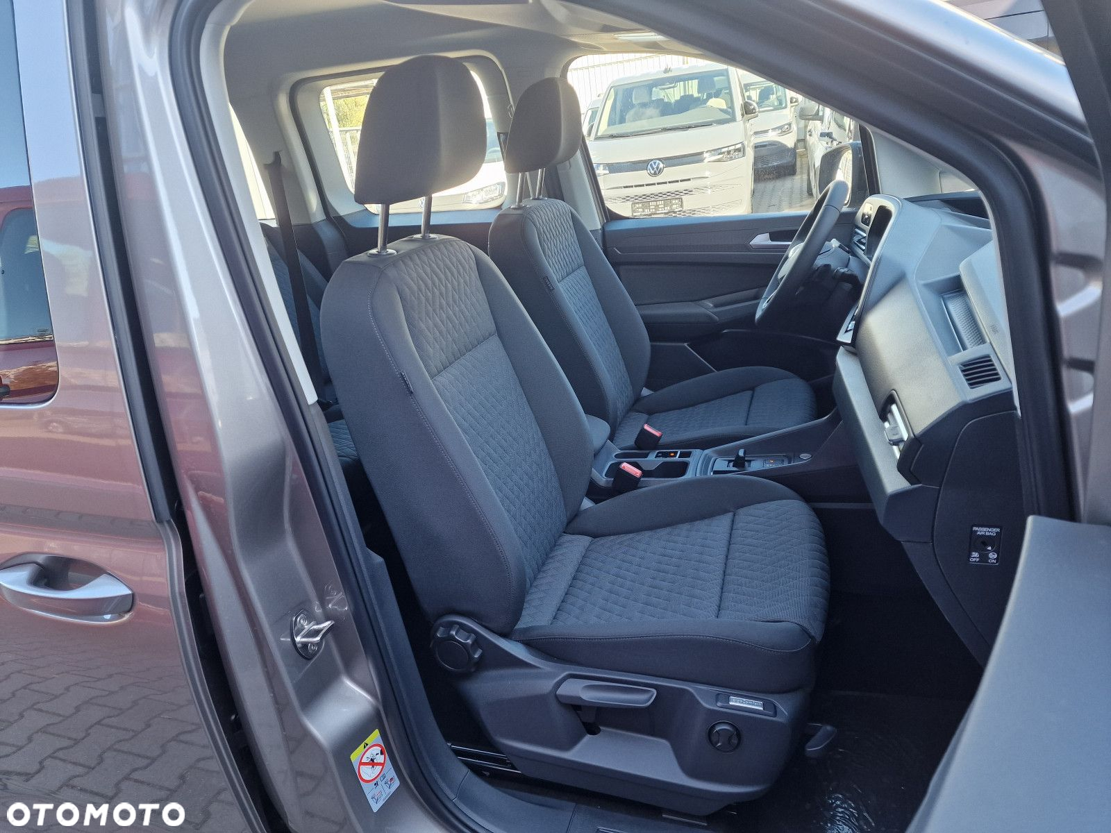 Volkswagen Caddy - 23