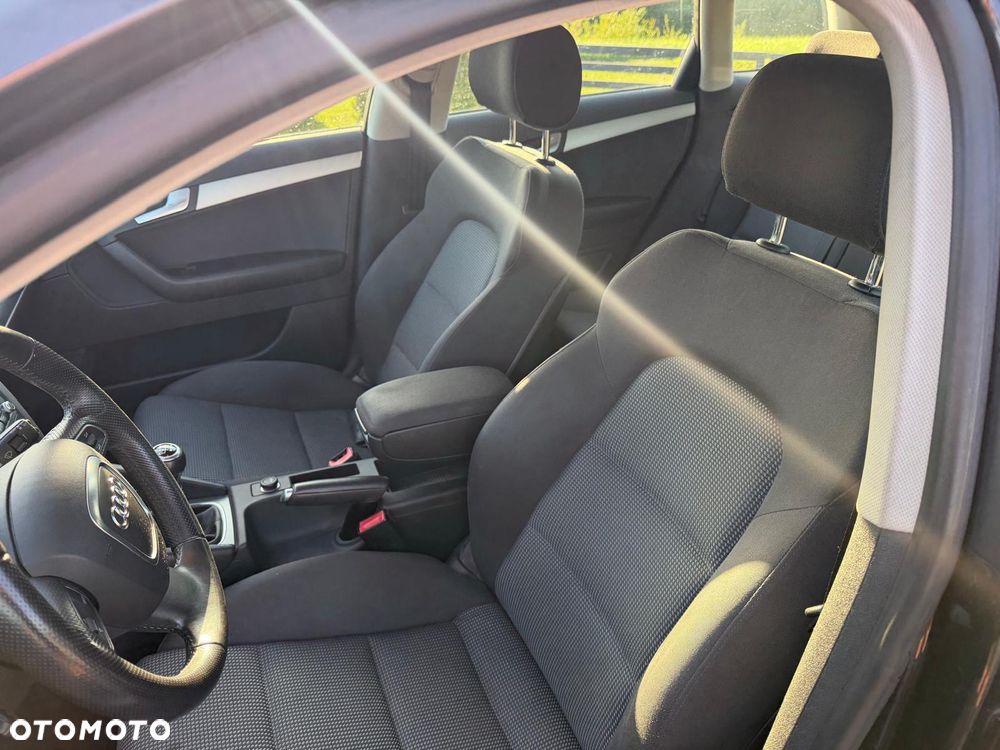 Audi A3 Sportback - 3