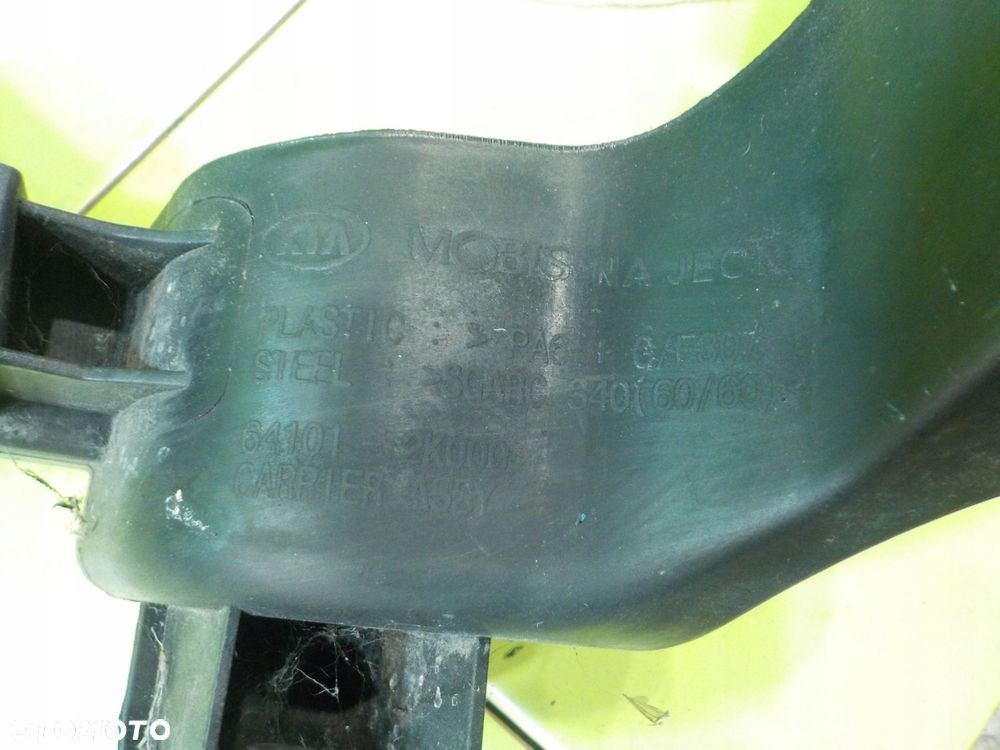 KIA SOUL I 1.6 CRDI 11r 5D pas przedni okular 64101-2K000 - 3