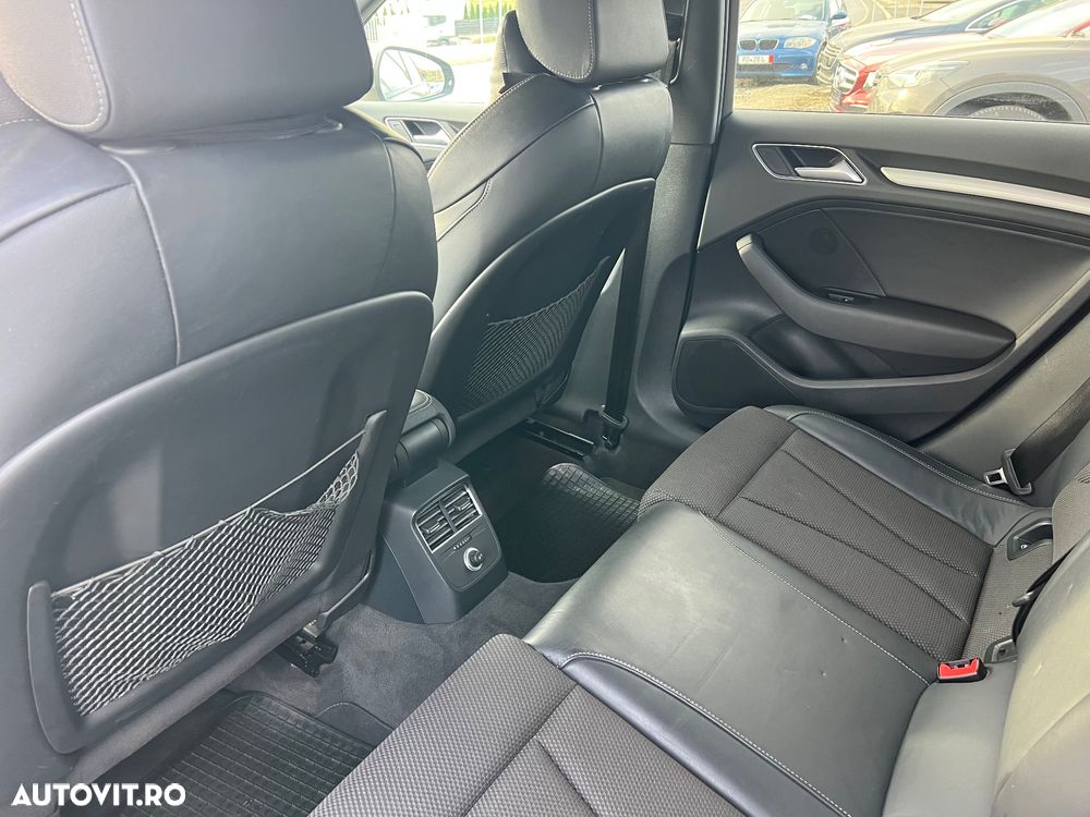 Audi A3 TFSI 110 kW Sportback S tronic S line - 7