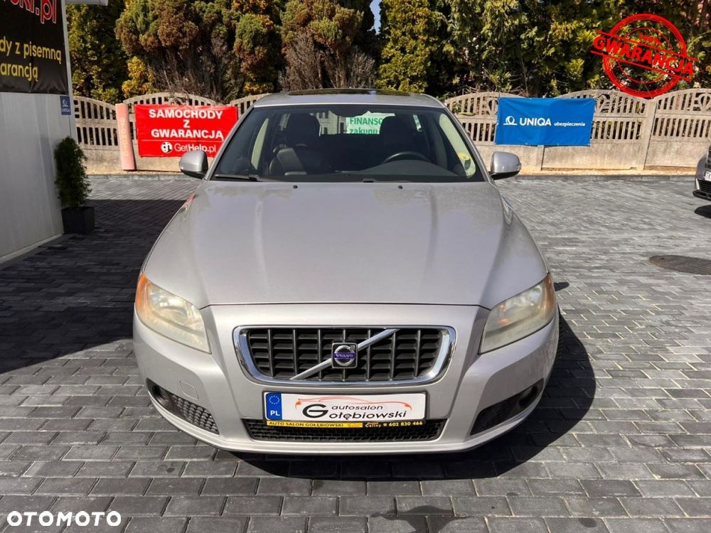 Volvo V70 2.4D Momentum - 17