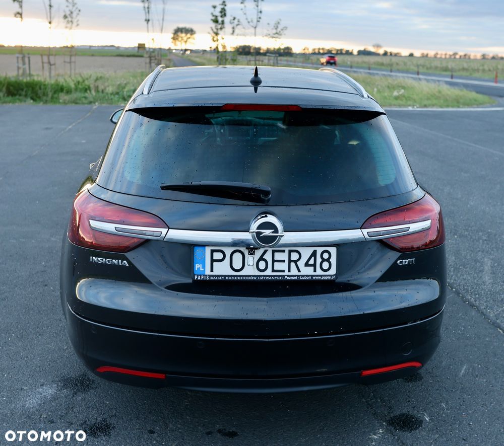 Opel Insignia - 8