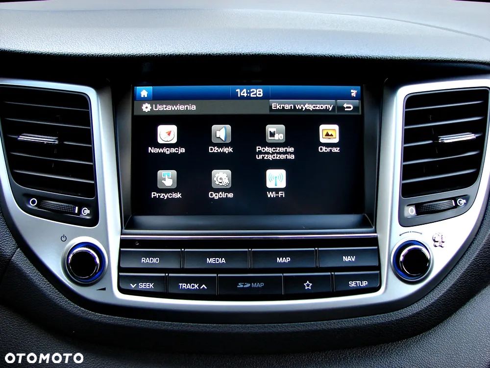 Hyundai Tucson 1.6 GDI BlueDrive Comfort 2WD - 24