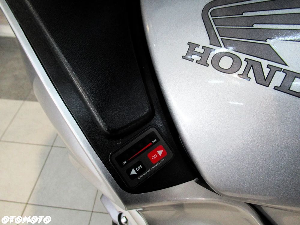 Honda ST - 10