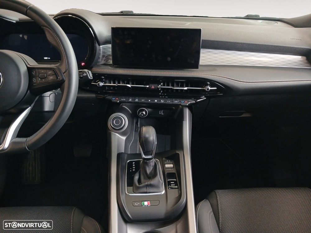 Alfa Romeo Tonale 1.5 Hybrid Ti - 11