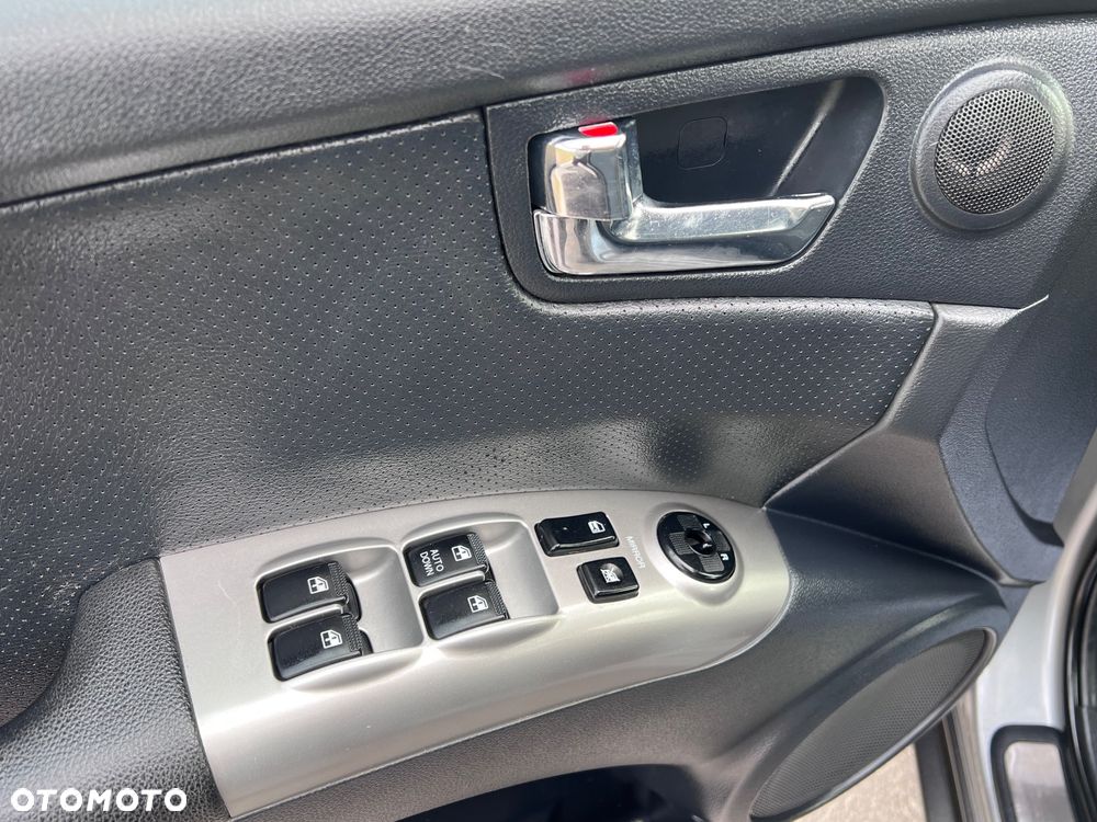 Kia Sportage 2.0 4WD Champ - 24