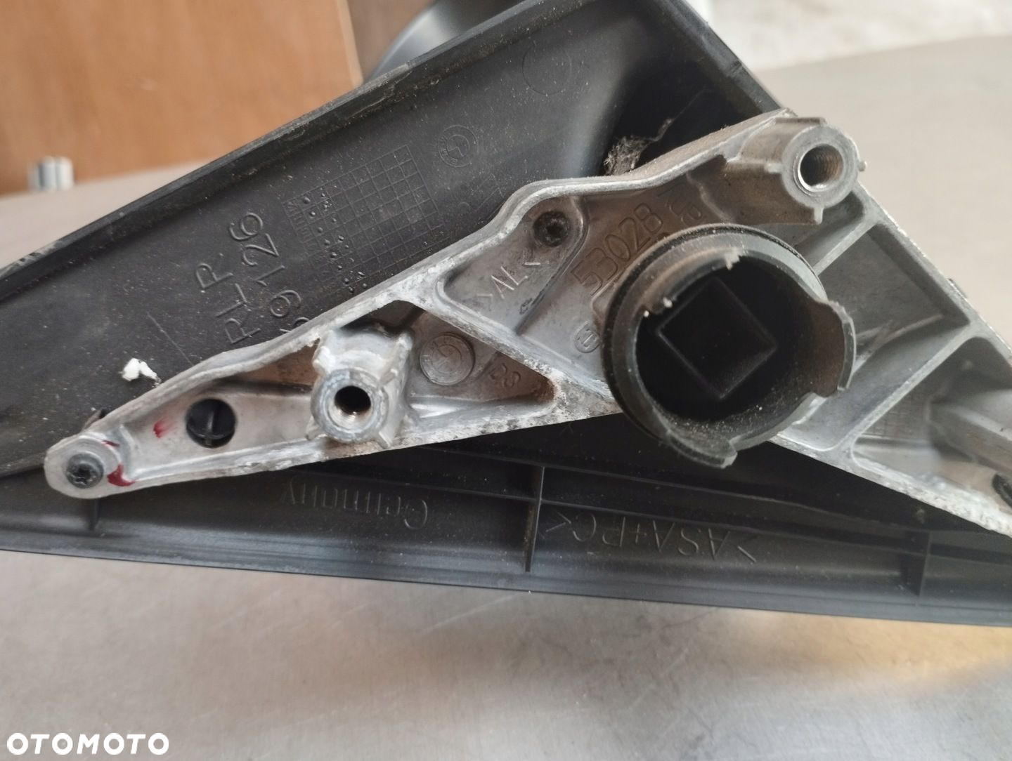 BMW E90 Lusterko prawe 3pin UK - 8