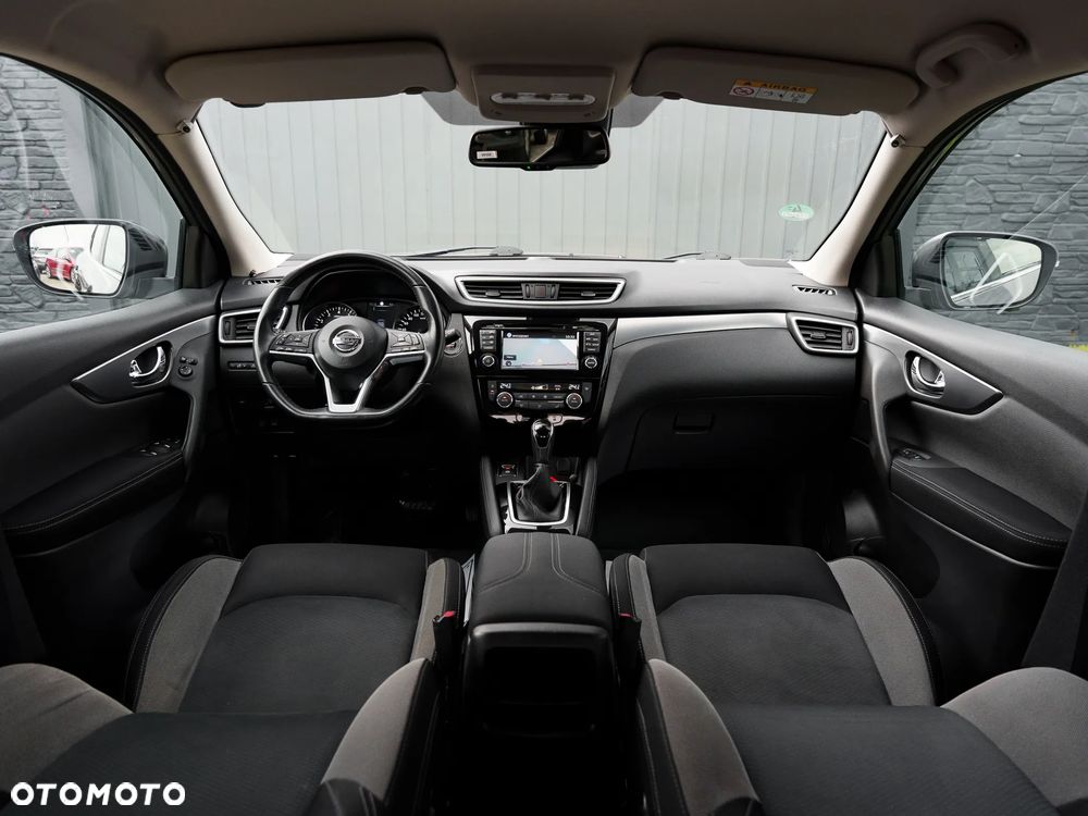 Nissan Qashqai 1.2 DIG-T N-Connecta Xtronic - 19