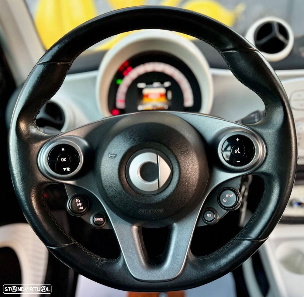 Smart ForTwo Coupé 1.0 Passion 71 - 12