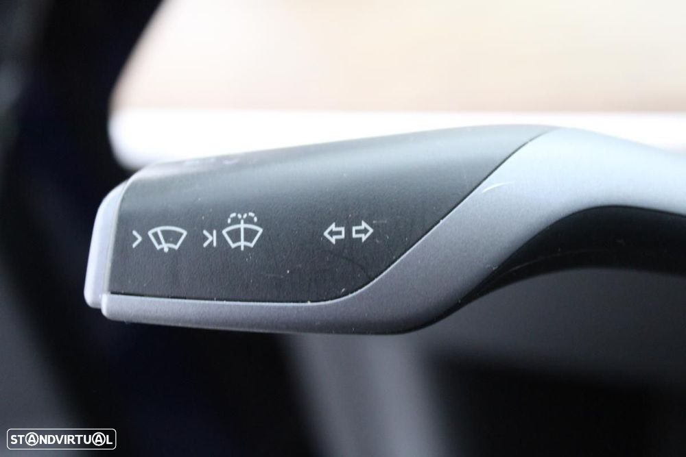 Tesla Model 3 Standard Range Plus RWD - 18