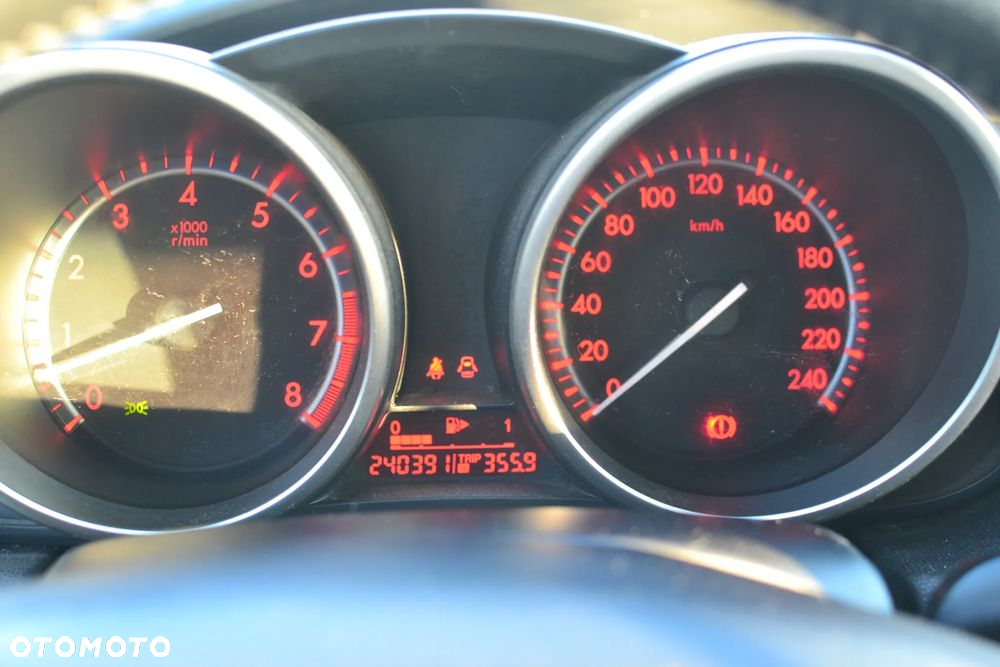 Mazda 3 1.6 Exclusive - 8