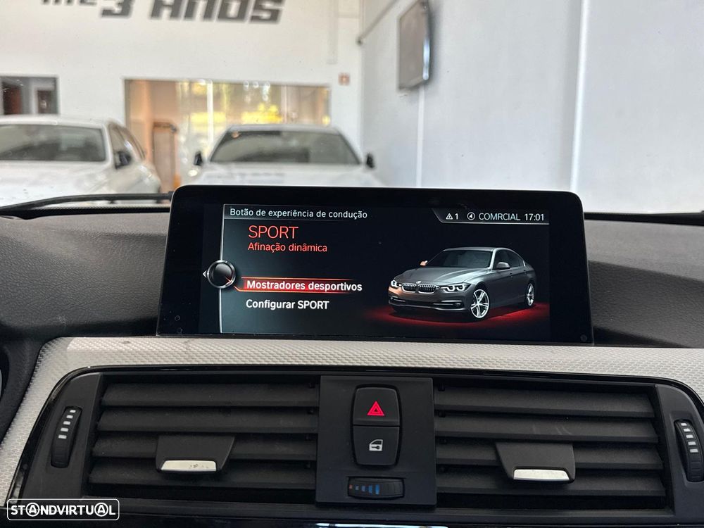 BMW 330 e iPerformance Pack M - 33