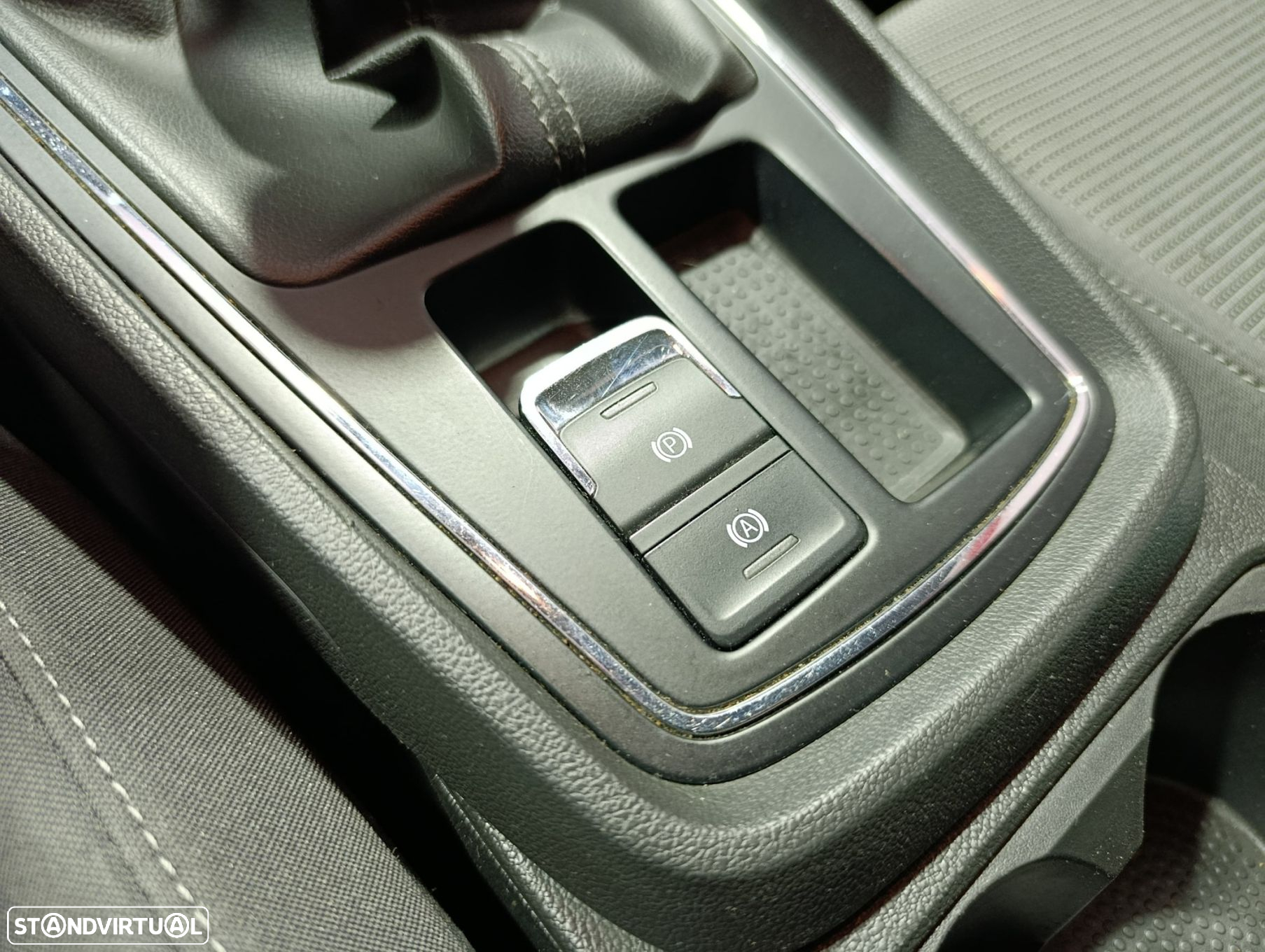 SEAT Leon 1.6 TDI Style S/S - 10