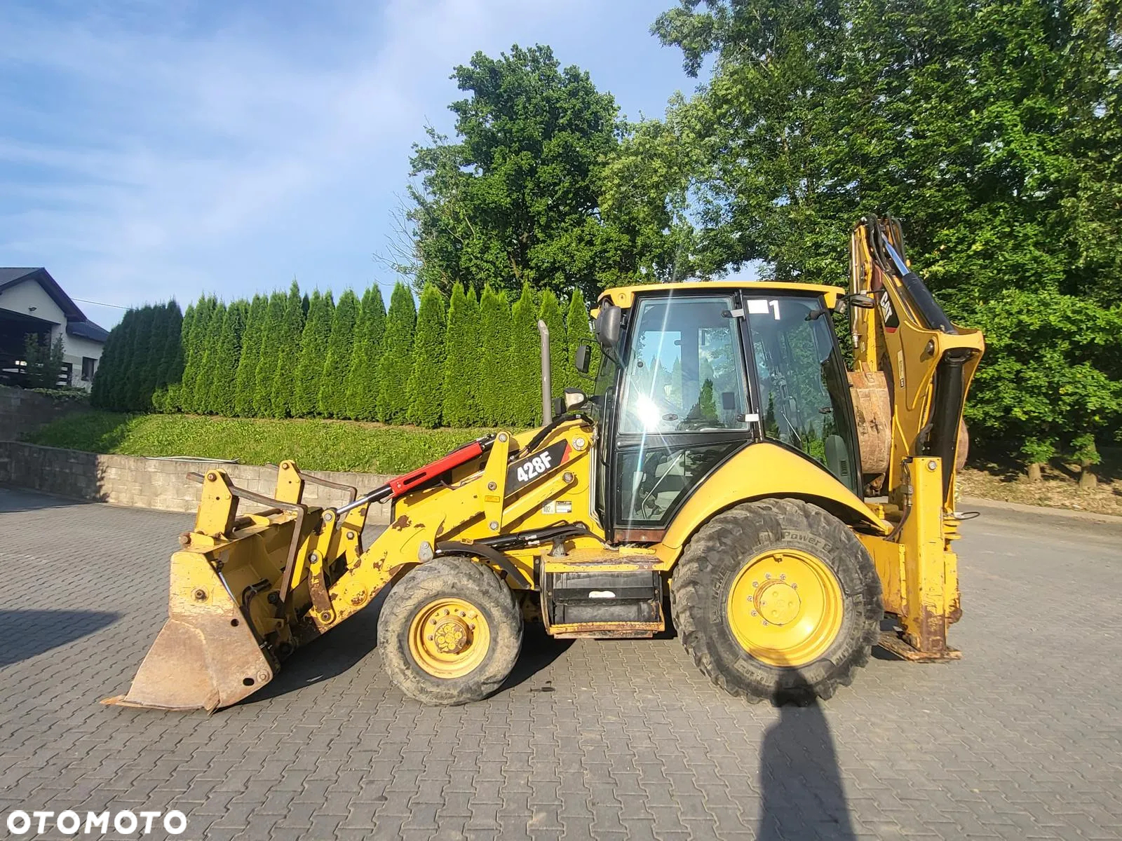 Caterpillar 428F - 4