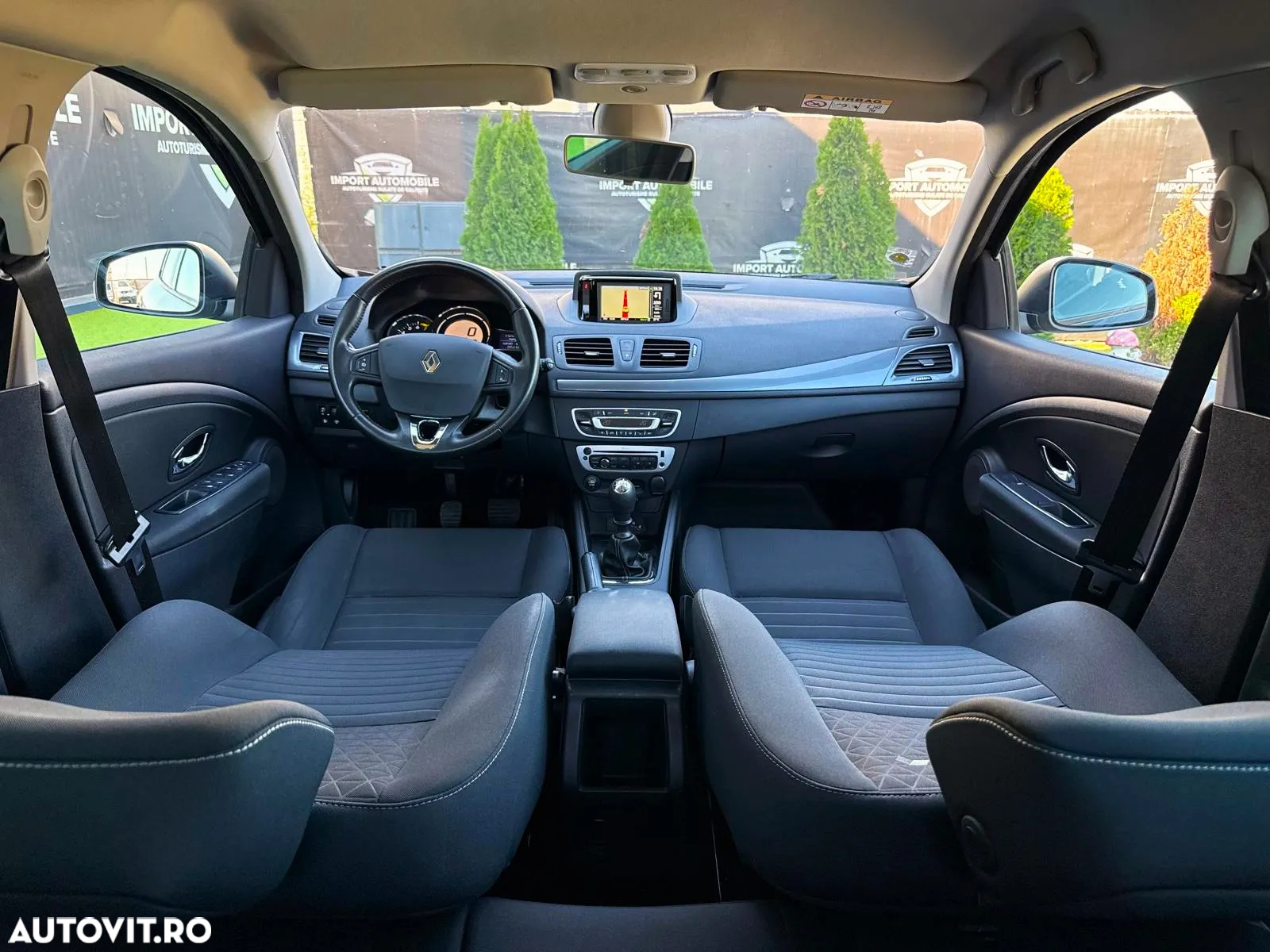 Renault Megane Grandtour ENERGY TCe 115 Start & Stopp LIMITED - 24