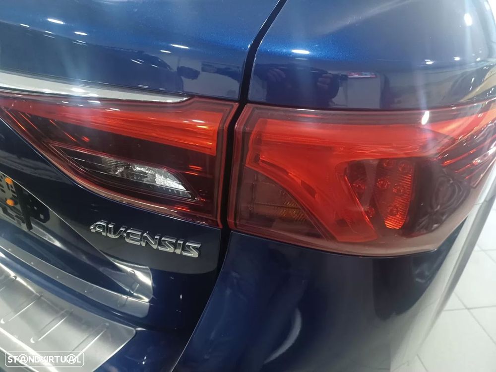 Toyota Auris Touring Sports 1.6 D-4D Comfort+Navi - 15