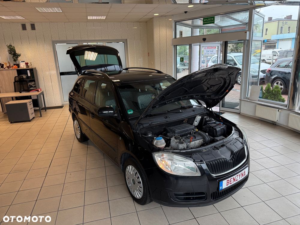 Skoda Fabia 1.6 16V Style - 32