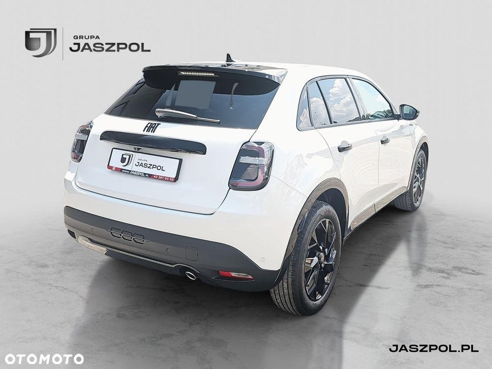 Fiat 600 1.2 Turbo Sport eDCT - 8