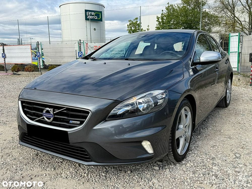 Volvo V40 - 2