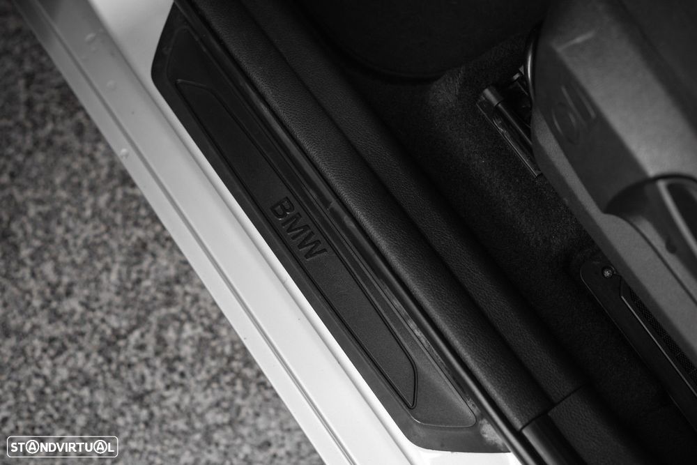 BMW 216 Gran Tourer d Advantage - 36