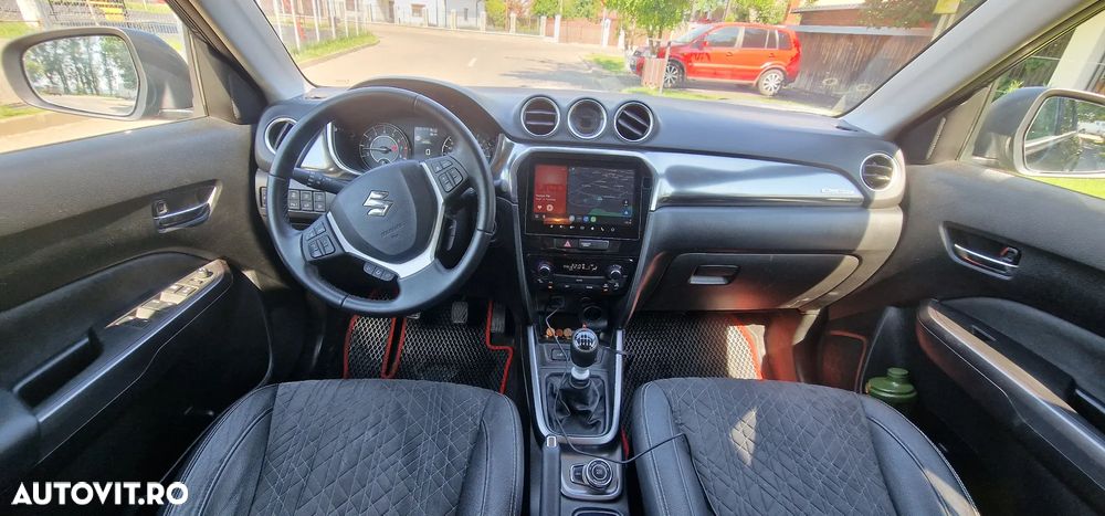 Suzuki Vitara 1.4 Boosterjet AllGrip MHEV Spirit - 5