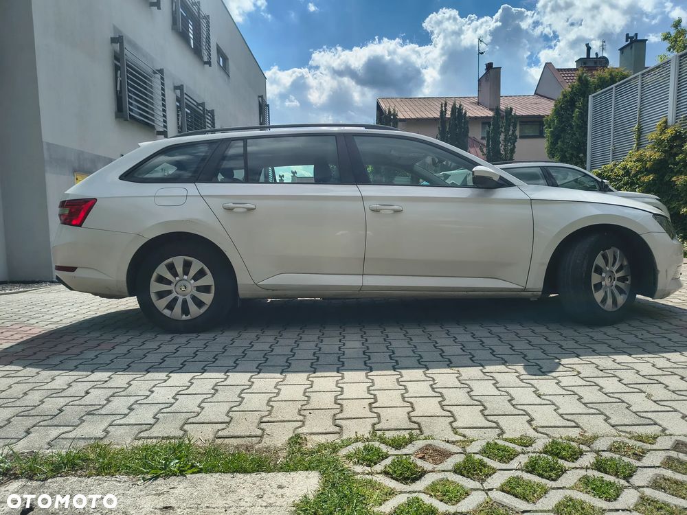 Skoda Superb 1.4 TSI 4x4 ACT Active - 3