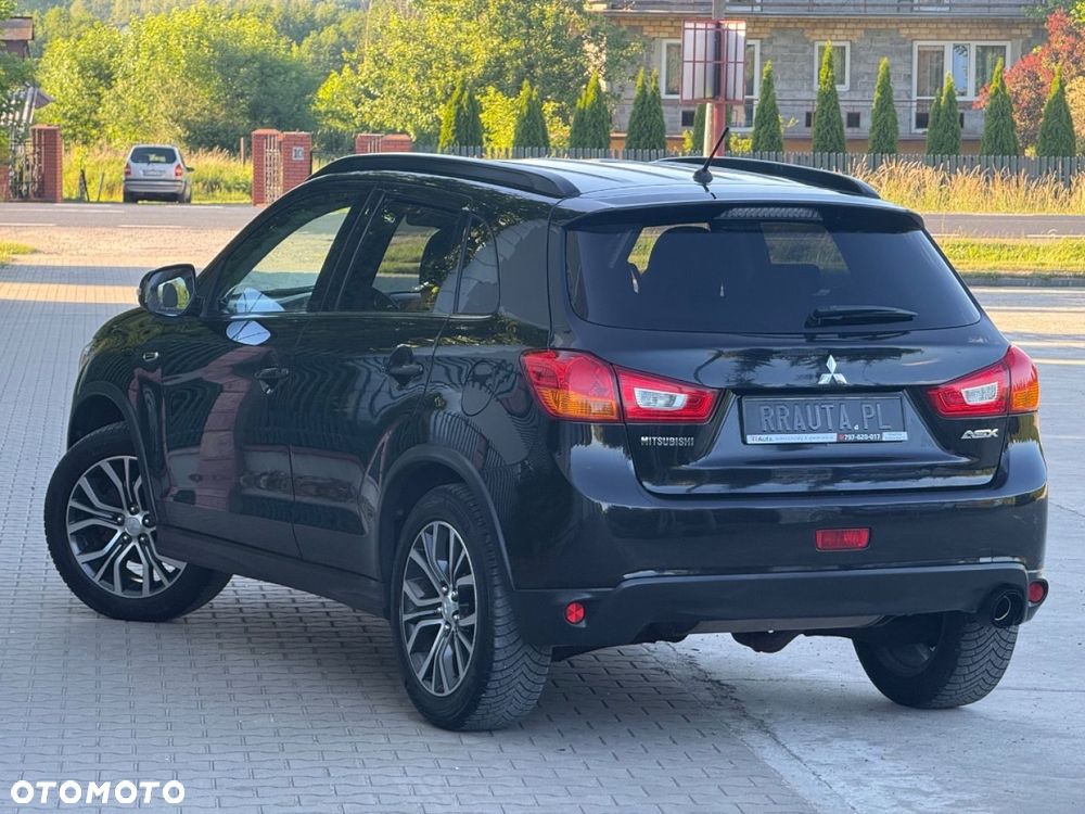 Mitsubishi ASX - 8