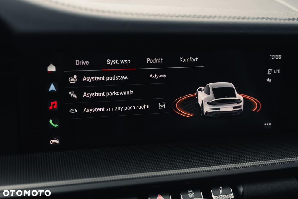 Porsche 911 Carrera 4 GTS - 20