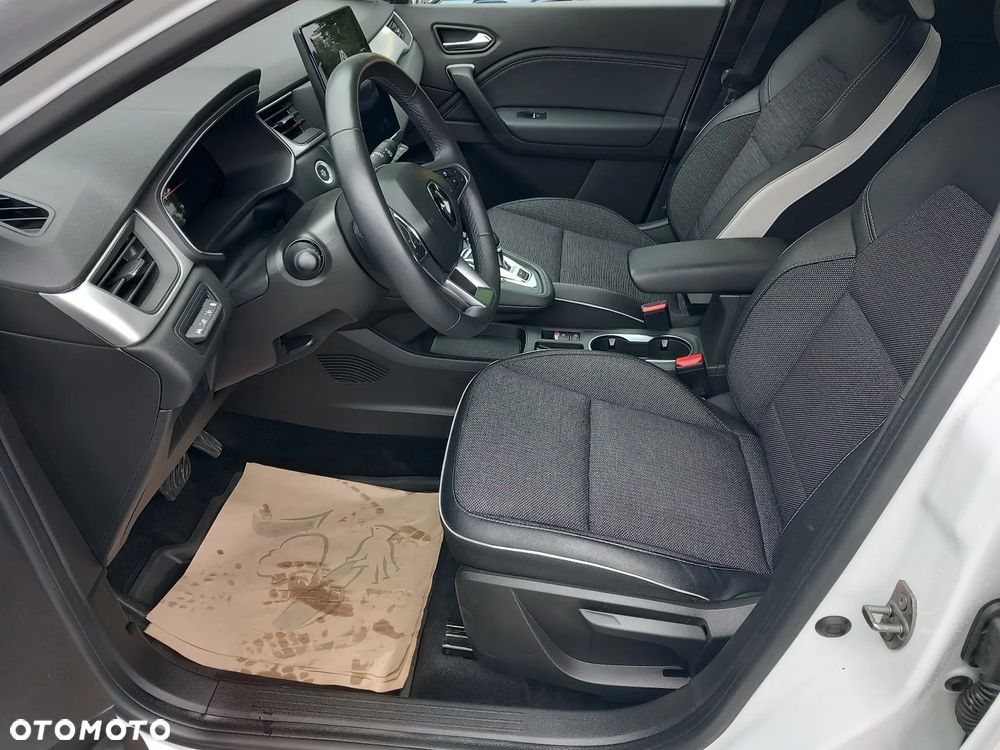Renault Captur 1.6 E-TECH Full Hybrid 145 Techno - 9