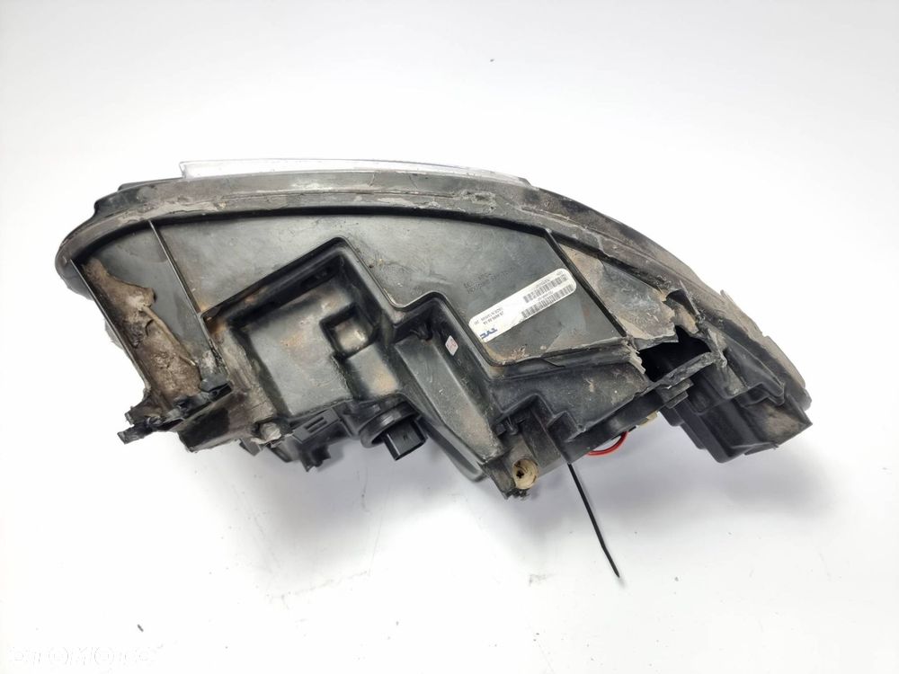 LAMPA PRAWA PRZÓD DODGE CHARGER TYC - 7