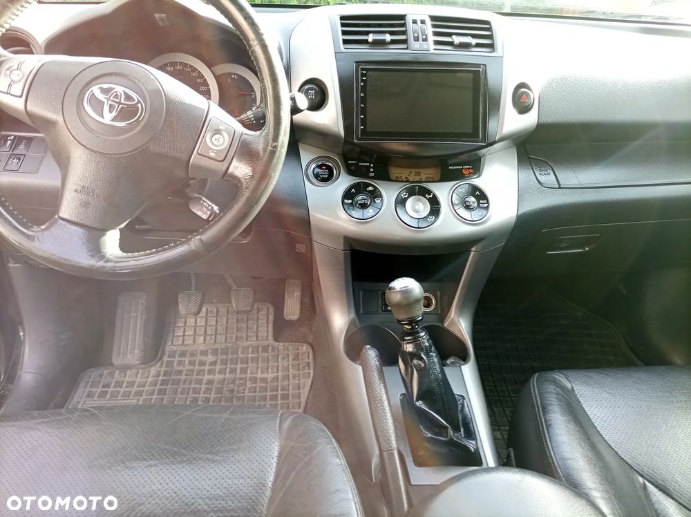 Toyota RAV4 2.2 D-4D Sol 180 - 7