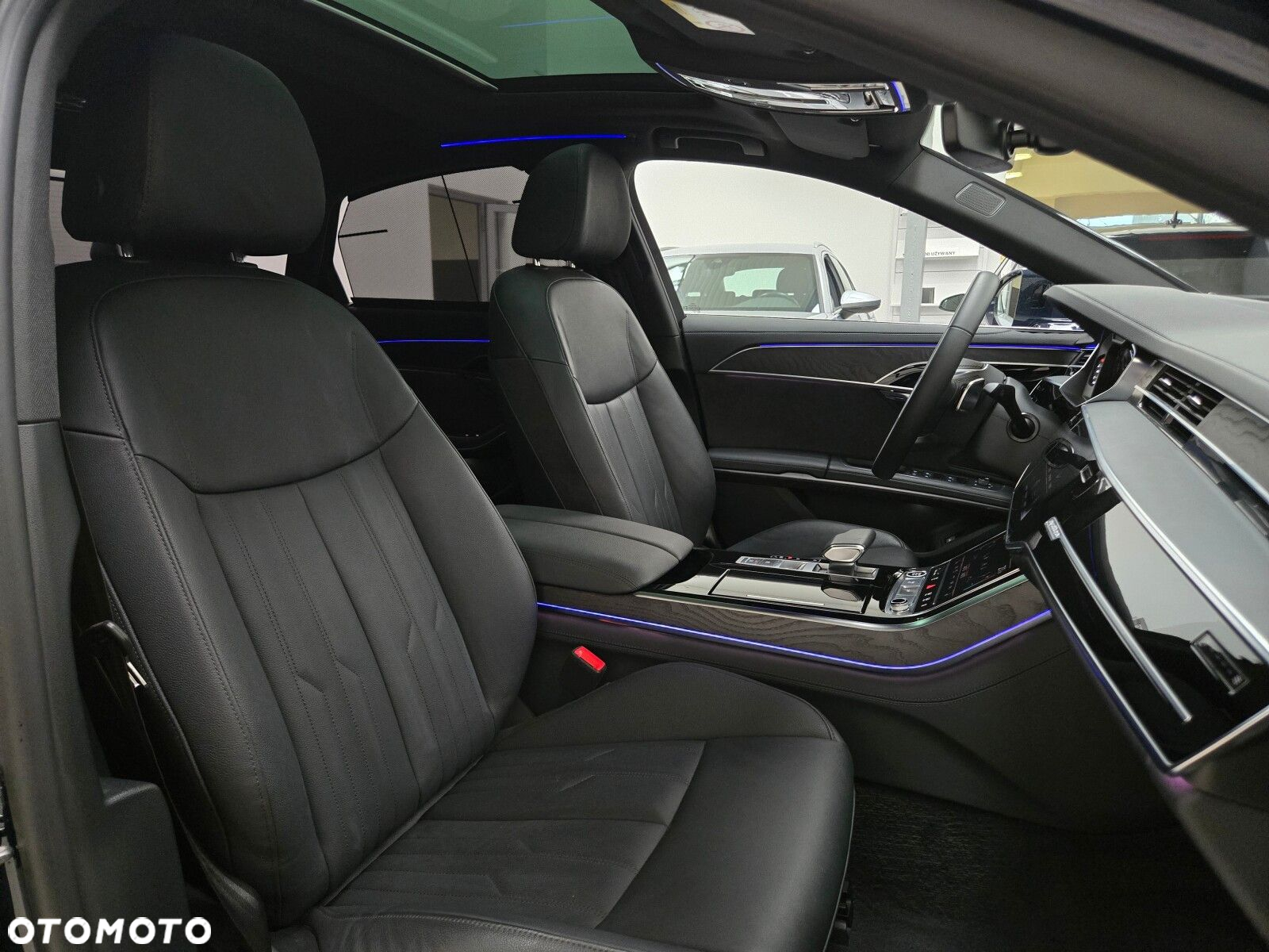 Audi A8 - 25