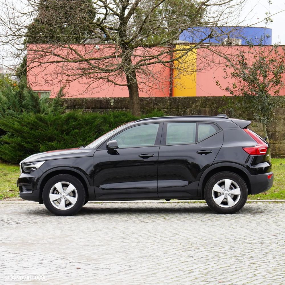 Volvo XC 40 2.0 D3 - 6