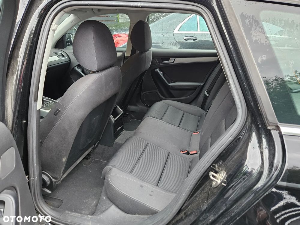 Audi A4 Avant - 14