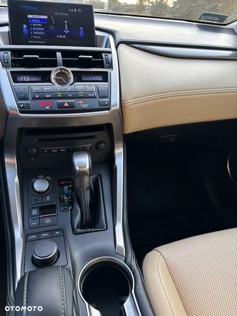 Lexus NX 200t Elegance AWD - 10