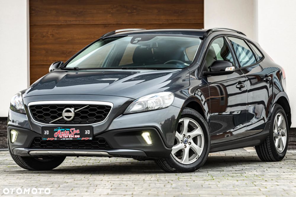 Volvo V40 Cross Country - 3